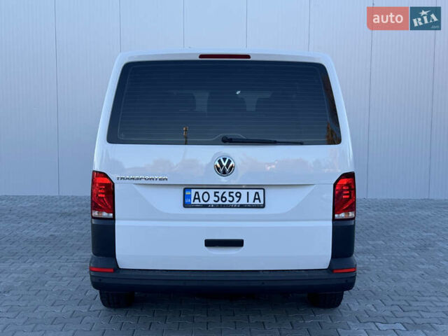 Белый Фольксваген Transporter, объемом двигателя 2 л и пробегом 300 тыс. км за 26500 $, фото 4 на Automoto.ua