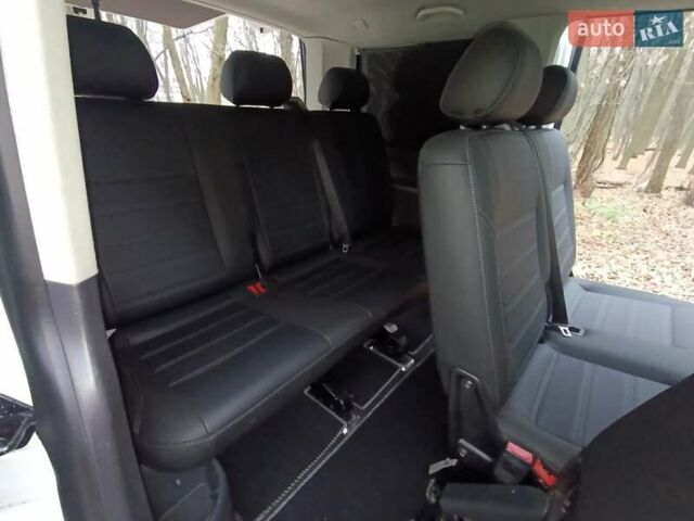 Білий Фольксваген Transporter, об'ємом двигуна 2 л та пробігом 57 тис. км за 28700 $, фото 6 на Automoto.ua