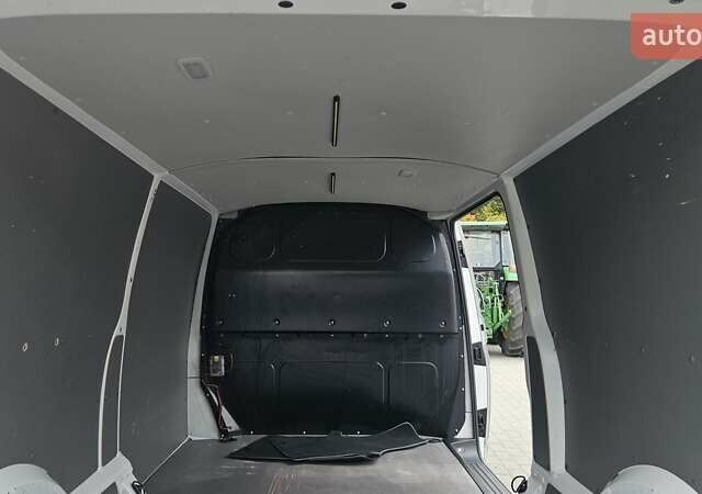 Белый Фольксваген Transporter, объемом двигателя 1.97 л и пробегом 276 тыс. км за 25550 $, фото 37 на Automoto.ua