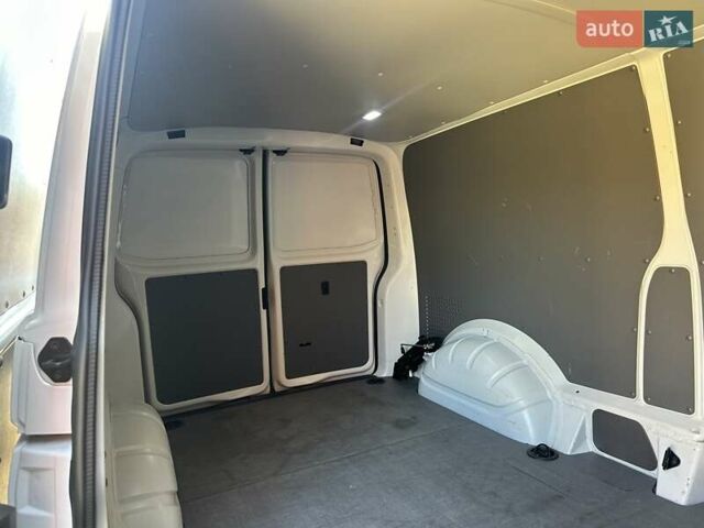 Белый Фольксваген Transporter, объемом двигателя 0 л и пробегом 34 тыс. км за 16500 $, фото 34 на Automoto.ua