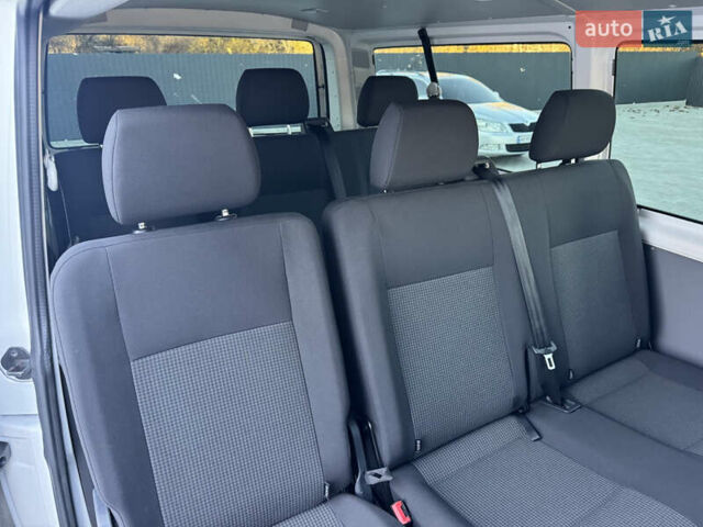 Белый Фольксваген Transporter, объемом двигателя 2 л и пробегом 300 тыс. км за 26500 $, фото 23 на Automoto.ua