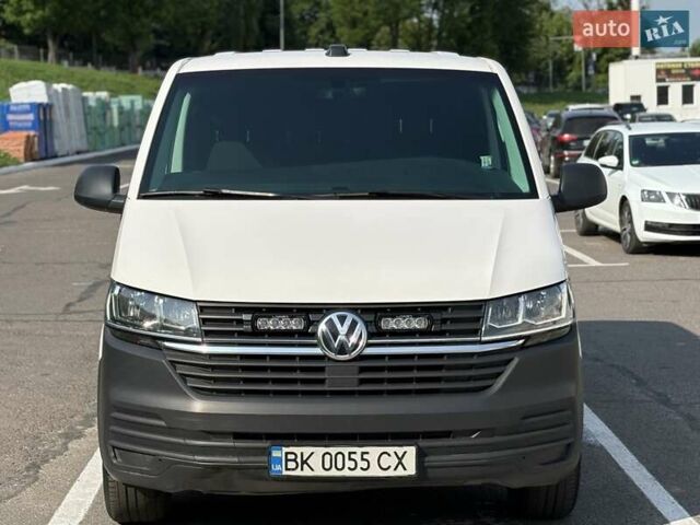 Білий Фольксваген Transporter, об'ємом двигуна 1.97 л та пробігом 270 тис. км за 22900 $, фото 6 на Automoto.ua