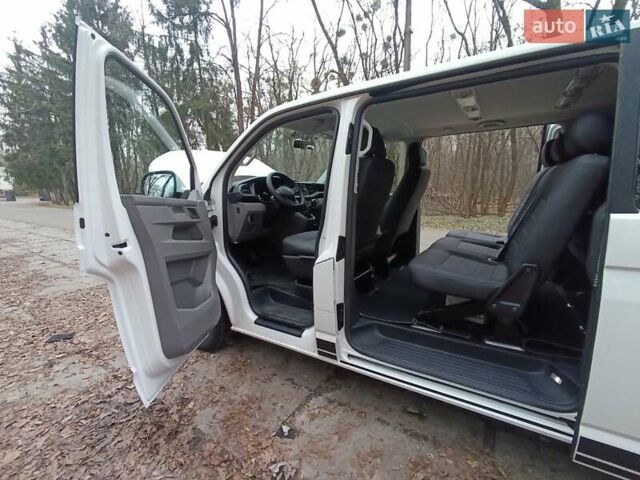 Білий Фольксваген Transporter, об'ємом двигуна 2 л та пробігом 57 тис. км за 28700 $, фото 3 на Automoto.ua