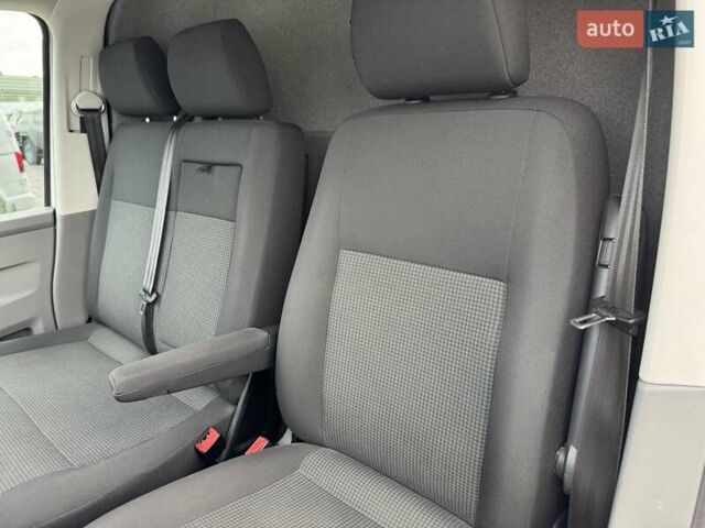 Белый Фольксваген Transporter, объемом двигателя 2 л и пробегом 153 тыс. км за 32900 $, фото 17 на Automoto.ua