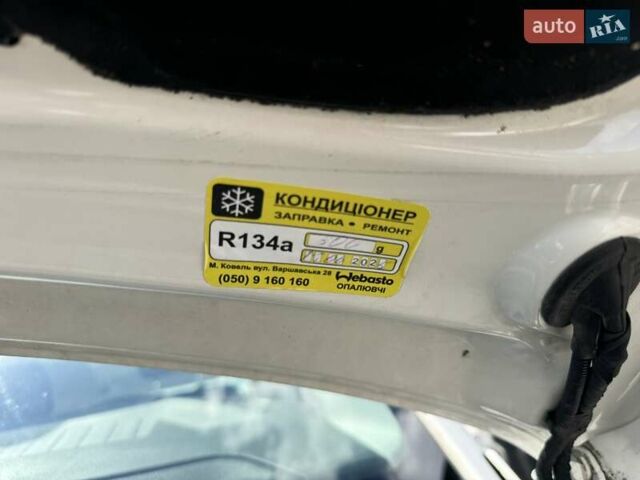 Білий Фольксваген Transporter, об'ємом двигуна 2 л та пробігом 275 тис. км за 26700 $, фото 18 на Automoto.ua