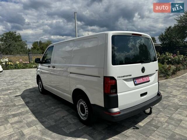 Білий Фольксваген Transporter, об'ємом двигуна 2 л та пробігом 275 тис. км за 26700 $, фото 5 на Automoto.ua