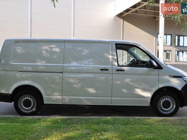 Белый Фольксваген Transporter, объемом двигателя 1.97 л и пробегом 236 тыс. км за 23500 $, фото 5 на Automoto.ua