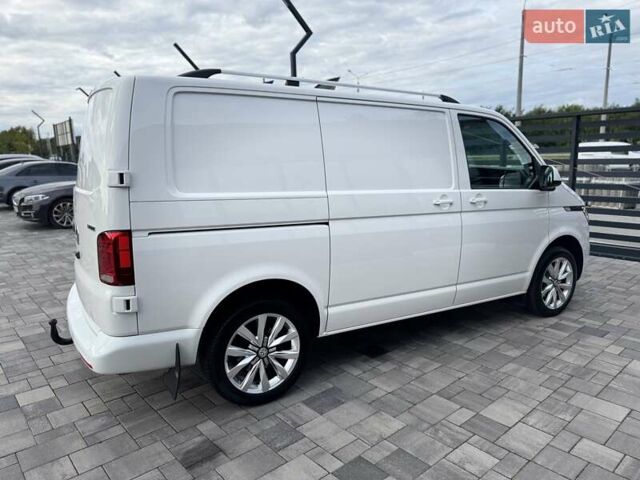 Белый Фольксваген Transporter, объемом двигателя 2 л и пробегом 153 тыс. км за 32900 $, фото 2 на Automoto.ua