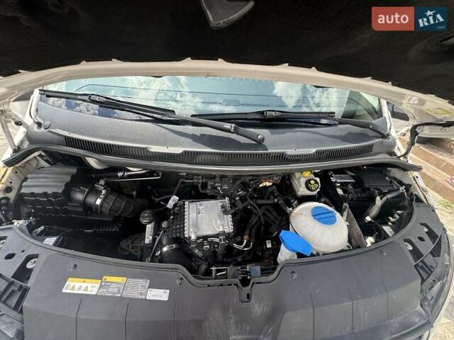 Білий Фольксваген Transporter, об'ємом двигуна 2 л та пробігом 275 тис. км за 26700 $, фото 17 на Automoto.ua