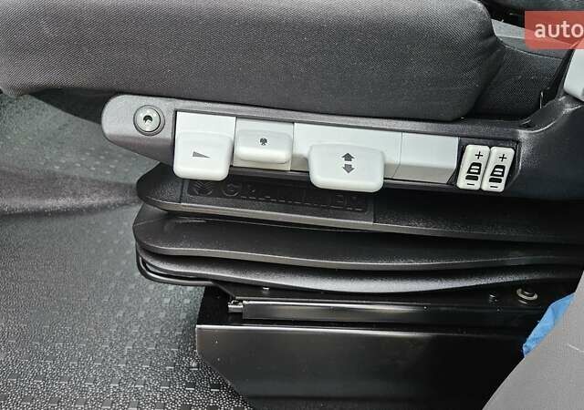 Белый Фольксваген Transporter, объемом двигателя 1.97 л и пробегом 276 тыс. км за 25550 $, фото 17 на Automoto.ua