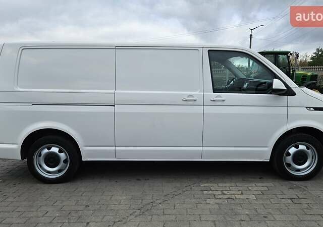 Белый Фольксваген Transporter, объемом двигателя 1.97 л и пробегом 276 тыс. км за 25550 $, фото 5 на Automoto.ua
