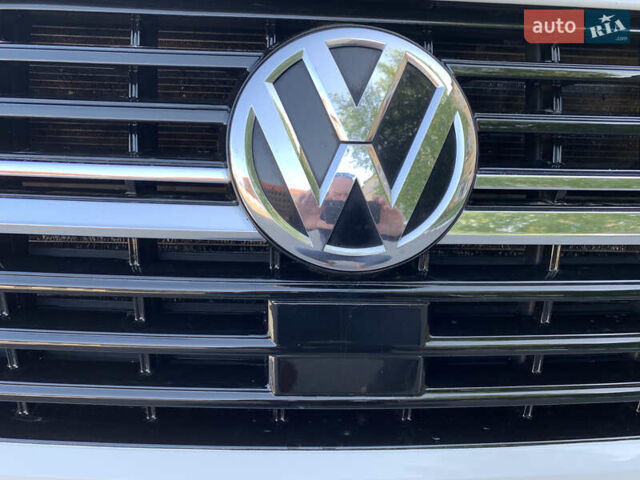 Білий Фольксваген Transporter, об'ємом двигуна 1.97 л та пробігом 159 тис. км за 26800 $, фото 34 на Automoto.ua