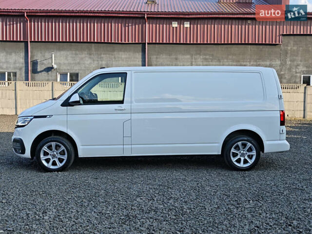 Білий Фольксваген Transporter, об'ємом двигуна 2 л та пробігом 215 тис. км за 28842 $, фото 8 на Automoto.ua