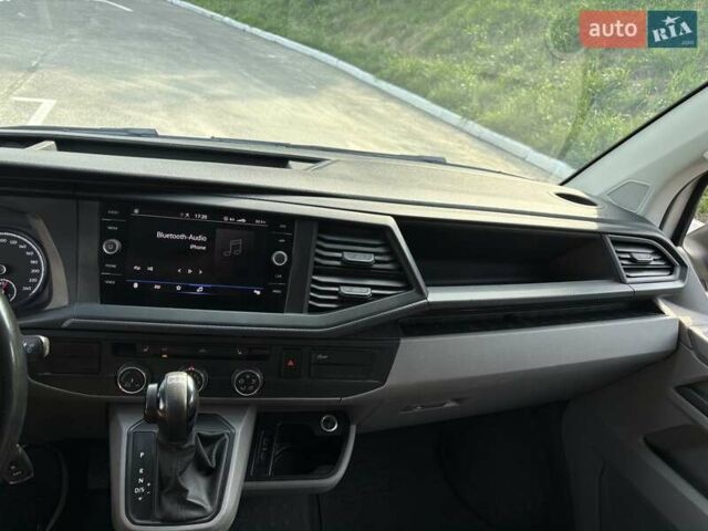 Білий Фольксваген Transporter, об'ємом двигуна 1.97 л та пробігом 270 тис. км за 22900 $, фото 24 на Automoto.ua