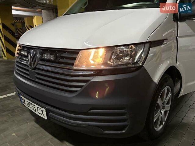 Білий Фольксваген Transporter, об'ємом двигуна 1.97 л та пробігом 270 тис. км за 22900 $, фото 26 на Automoto.ua
