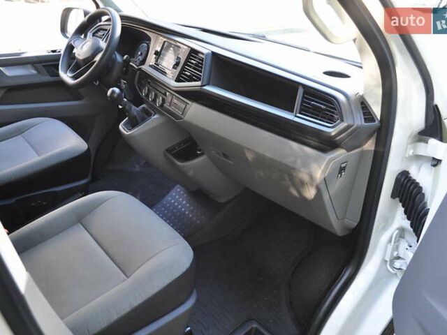 Белый Фольксваген Transporter, объемом двигателя 1.97 л и пробегом 236 тыс. км за 23500 $, фото 51 на Automoto.ua