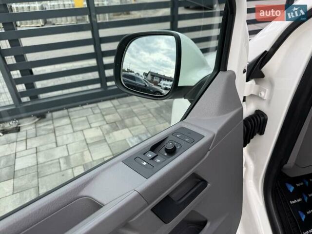 Белый Фольксваген Transporter, объемом двигателя 2 л и пробегом 153 тыс. км за 32900 $, фото 13 на Automoto.ua