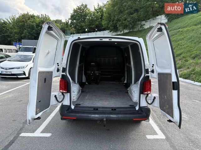 Білий Фольксваген Transporter, об'ємом двигуна 1.97 л та пробігом 270 тис. км за 22900 $, фото 11 на Automoto.ua