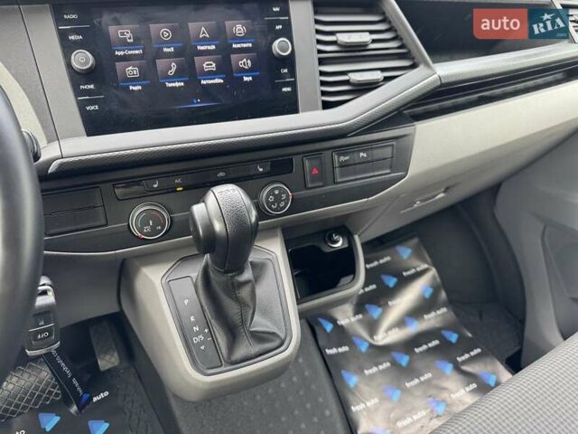 Белый Фольксваген Transporter, объемом двигателя 2 л и пробегом 153 тыс. км за 32900 $, фото 24 на Automoto.ua