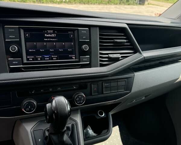 Білий Фольксваген Transporter, об'ємом двигуна 2 л та пробігом 275 тис. км за 26700 $, фото 19 на Automoto.ua