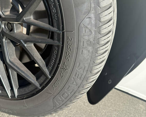 Білий Фольксваген Transporter, об'ємом двигуна 2 л та пробігом 143 тис. км за 39000 $, фото 8 на Automoto.ua