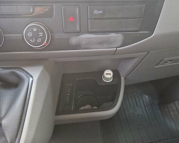 Белый Фольксваген Transporter, объемом двигателя 1.97 л и пробегом 227 тыс. км за 33700 $, фото 61 на Automoto.ua