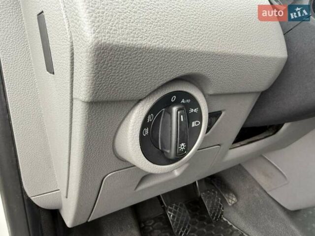 Белый Фольксваген Transporter, объемом двигателя 1.97 л и пробегом 57 тыс. км за 32900 $, фото 19 на Automoto.ua