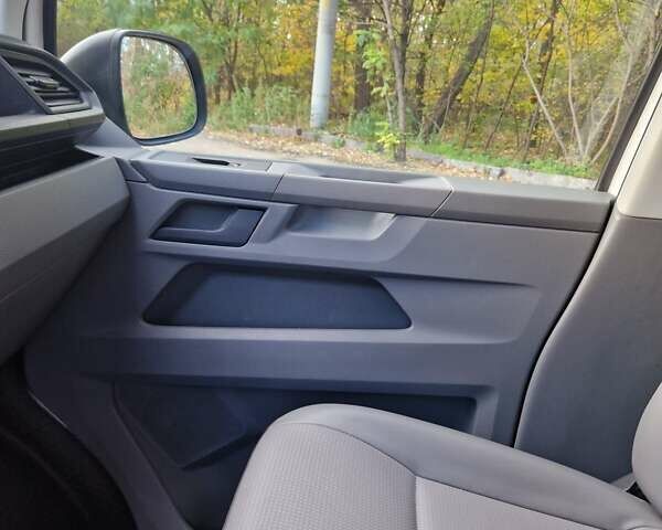 Белый Фольксваген Transporter, объемом двигателя 1.97 л и пробегом 227 тыс. км за 33700 $, фото 38 на Automoto.ua