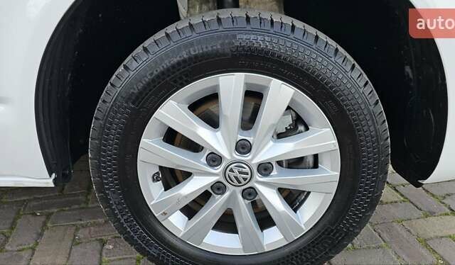 Белый Фольксваген Transporter, объемом двигателя 2 л и пробегом 204 тыс. км за 23500 $, фото 19 на Automoto.ua