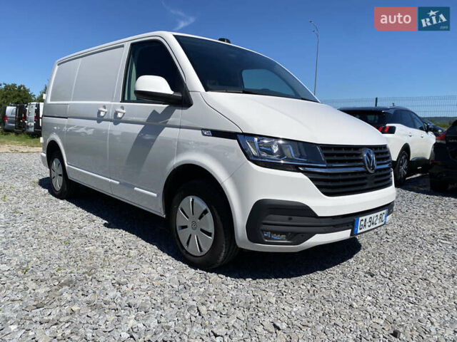 Белый Фольксваген Transporter, объемом двигателя 1.97 л и пробегом 200 тыс. км за 24000 $, фото 6 на Automoto.ua