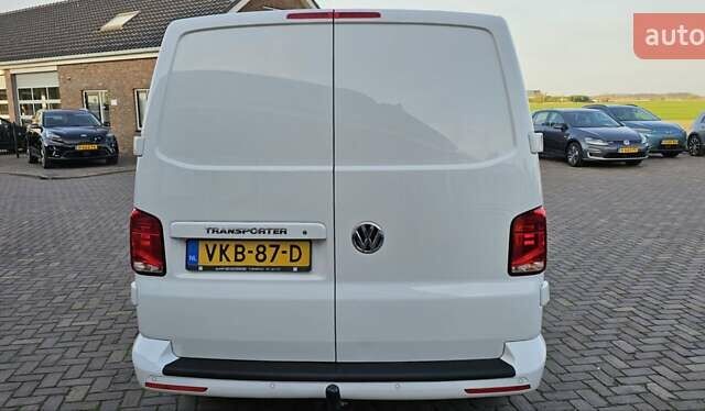 Белый Фольксваген Transporter, объемом двигателя 2 л и пробегом 204 тыс. км за 23500 $, фото 6 на Automoto.ua