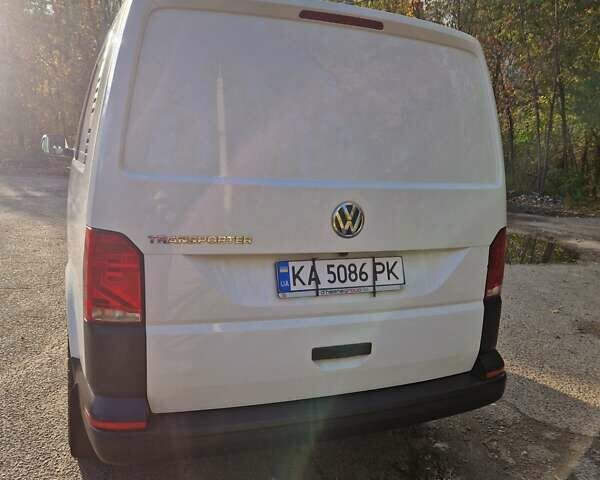 Белый Фольксваген Transporter, объемом двигателя 1.97 л и пробегом 227 тыс. км за 33700 $, фото 28 на Automoto.ua