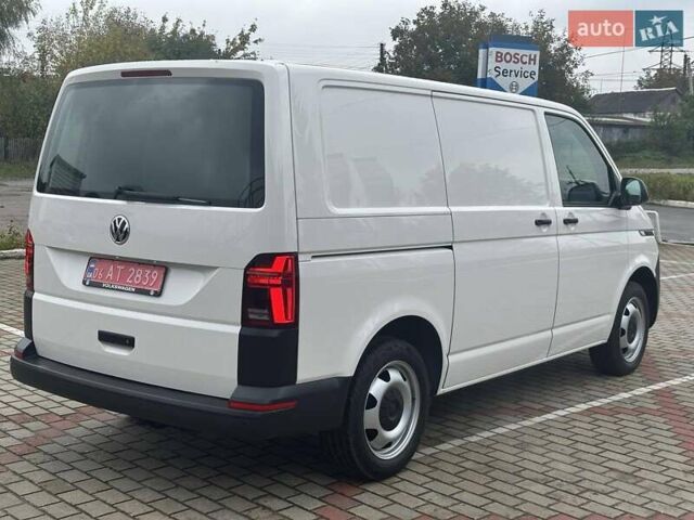 Белый Фольксваген Transporter, объемом двигателя 2 л и пробегом 172 тыс. км за 24500 $, фото 2 на Automoto.ua