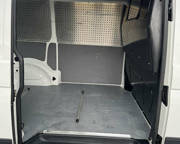 Белый Фольксваген Transporter, объемом двигателя 1.97 л и пробегом 198 тыс. км за 21000 $, фото 29 на Automoto.ua