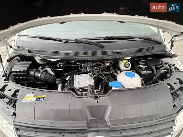 Белый Фольксваген Transporter, объемом двигателя 1.97 л и пробегом 198 тыс. км за 21000 $, фото 32 на Automoto.ua