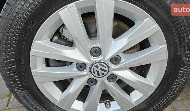 Белый Фольксваген Transporter, объемом двигателя 2 л и пробегом 204 тыс. км за 23500 $, фото 11 на Automoto.ua