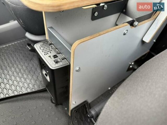 Белый Фольксваген Transporter, объемом двигателя 1.97 л и пробегом 57 тыс. км за 32900 $, фото 33 на Automoto.ua