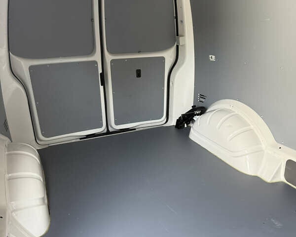 Белый Фольксваген Transporter, объемом двигателя 2 л и пробегом 194 тыс. км за 26350 $, фото 97 на Automoto.ua