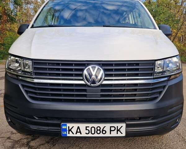 Белый Фольксваген Transporter, объемом двигателя 1.97 л и пробегом 227 тыс. км за 33700 $, фото 4 на Automoto.ua