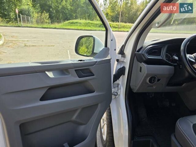 Белый Фольксваген Transporter, объемом двигателя 1.97 л и пробегом 208 тыс. км за 33350 $, фото 9 на Automoto.ua
