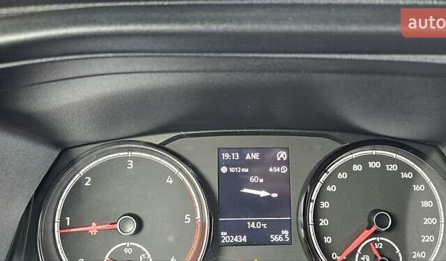 Белый Фольксваген Transporter, объемом двигателя 2 л и пробегом 204 тыс. км за 23500 $, фото 28 на Automoto.ua