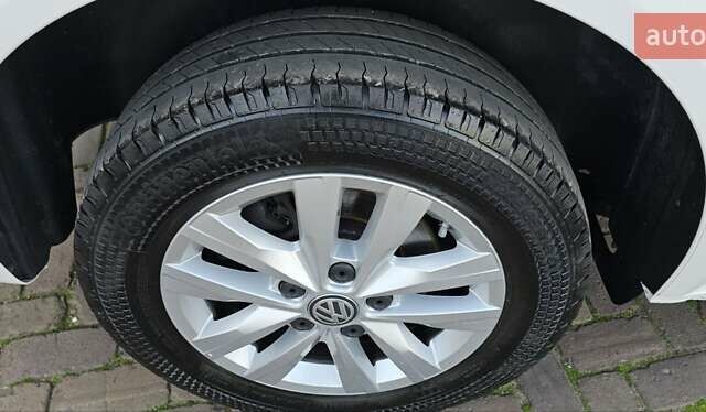 Белый Фольксваген Transporter, объемом двигателя 2 л и пробегом 204 тыс. км за 23500 $, фото 16 на Automoto.ua