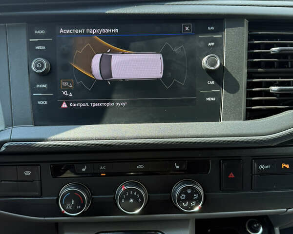 Белый Фольксваген Transporter, объемом двигателя 2 л и пробегом 194 тыс. км за 26350 $, фото 87 на Automoto.ua