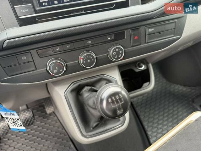 Белый Фольксваген Transporter, объемом двигателя 1.97 л и пробегом 57 тыс. км за 32900 $, фото 24 на Automoto.ua