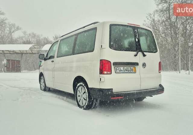 Белый Фольксваген Transporter, объемом двигателя 2 л и пробегом 224 тыс. км за 28800 $, фото 12 на Automoto.ua