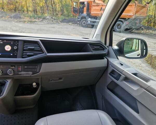 Белый Фольксваген Transporter, объемом двигателя 1.97 л и пробегом 227 тыс. км за 33700 $, фото 39 на Automoto.ua