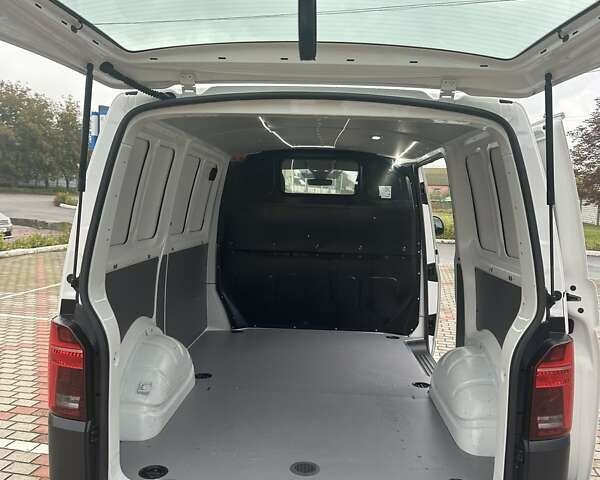 Белый Фольксваген Transporter, объемом двигателя 2 л и пробегом 172 тыс. км за 24500 $, фото 12 на Automoto.ua