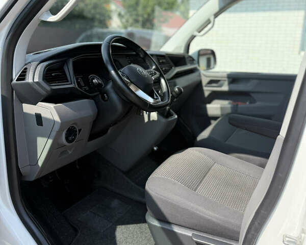 Белый Фольксваген Transporter, объемом двигателя 2 л и пробегом 194 тыс. км за 26350 $, фото 54 на Automoto.ua