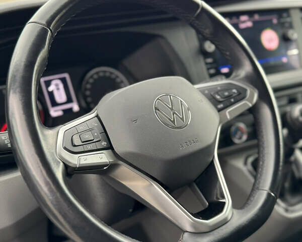 Белый Фольксваген Transporter, объемом двигателя 1.97 л и пробегом 198 тыс. км за 21000 $, фото 21 на Automoto.ua