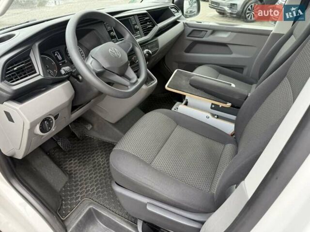 Белый Фольксваген Transporter, объемом двигателя 1.97 л и пробегом 57 тыс. км за 32900 $, фото 21 на Automoto.ua